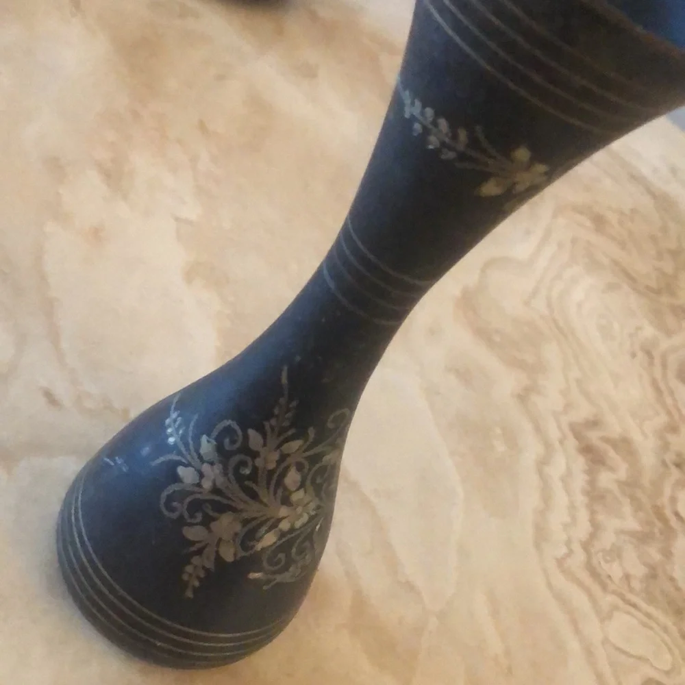 BLACK PAINTED BRASS VASE W GOLD ETCHED FLORAL DESIGN • 8” x 3” • VINTAGE